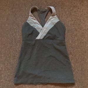 Lululemon workout top